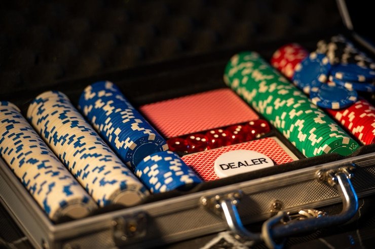 dino69 login unified gaming dashboard showing Mahjong Ways slot games and football sportsbook markets